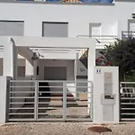 빌라 Sol
